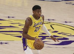 兢兢業(yè)業(yè)！八村塁三分4中2拿到9分3籃板&填滿數(shù)據(jù)欄 正負(fù)值+7