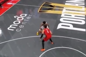 大心臟！賈馬爾-穆雷面對阿夫迪亞 各種胯下后撤步踩線跳投命中！