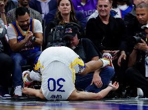 送溫暖！步行者此前5戰(zhàn)全敗 勇士送其賽季首勝