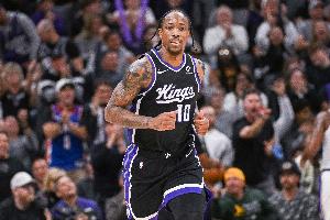 古典籃球！德羅贊19中10得29分4板3助 罰球10中9