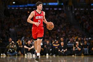 投射有譜！謝潑德賽季至今三分球27中12  命中率44.4%