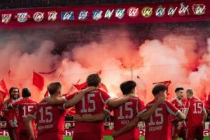 恐怖如斯…拜仁已經(jīng)揍遍了德甲的上半?yún)^(qū)，戰(zhàn)績是全勝+一堆大比分