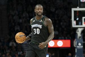 帶隊(duì)贏球！蘭德?tīng)?9中12砍下30分7板4助1斷