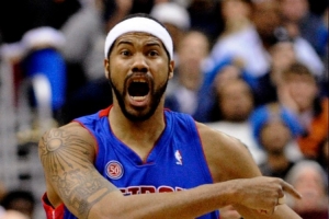 楊毅：活塞五虎防守?zé)o死角 但放現(xiàn)在進(jìn)不了總決賽 他們的進(jìn)攻太差