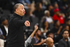 盧：我們需要大概10場(chǎng)比賽來(lái)看看我們處于什么位置 這是一個(gè)過(guò)程