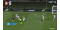 熟悉了??費(fèi)蘭上半場(chǎng)補(bǔ)時(shí)近距離射門打得太正，被佩尼亞撲出