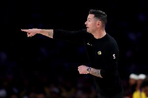 雷迪克：在快船時(shí)經(jīng)常看道奇隊(duì)比賽 當(dāng)時(shí)不想上大屏幕因?yàn)闀?huì)被噓