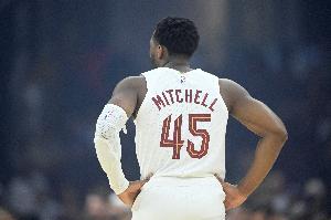 騎士生涯第200場(chǎng)！米切爾：意義非凡是一種榮譽(yù) 希望再打2-300場(chǎng)