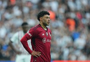 天空體育：張伯倫回歸阿森納訓(xùn)練，等待找到下家