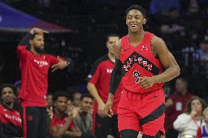 個(gè)人賽季最佳表現(xiàn)？巴雷特砍下27分6板6助 正負(fù)值+19全場(chǎng)最高