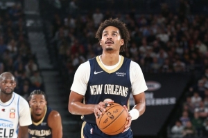 毫無(wú)狀態(tài)！普爾11中2僅拿11分1板3助1斷 正負(fù)值-26最低