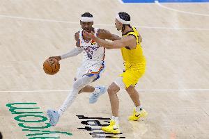 香波特：既然SGA想要犯規(guī) 為何不對(duì)他下手狠一點(diǎn)呢？這可是總決賽