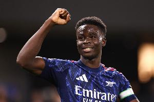 瑞天空：阿森納希望和薩卡續(xù)約至2030年，愿提供接近1400萬(wàn)歐年薪