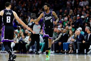 首發(fā)威重出江湖戰(zhàn)老東家？施羅德&拉文出戰(zhàn)成疑 蒙克個人原因缺席