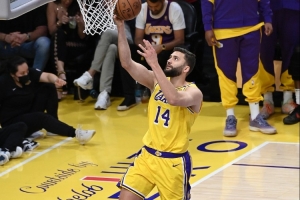 常規(guī)賽首秀要來(lái)啦？克萊伯打開拓者狀態(tài)升級(jí)為出戰(zhàn)成疑