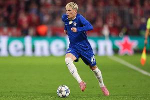 英媒：切爾西滿意加納喬訓(xùn)練態(tài)度強(qiáng)度，相信他會(huì)成為賽季重要選擇