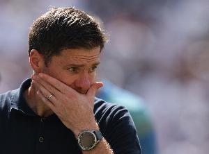 阿隆索麾下球隊2次對陣利物浦皆落敗，打進0球丟5球