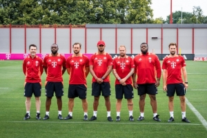 記者：孔帕尼的助教團(tuán)隊(duì)，近日將與拜仁續(xù)約