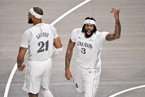 獨行俠這是有毒？！球隊三名中鋒濃眉萊夫利加福德都因傷打不了