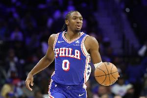 穩(wěn)定輸出！馬克西24中12砍下31分4板7助1斷2帽