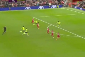 那支銀河戰(zhàn)艦的恐怖：一個(gè)球隊(duì)擁有七個(gè)國家隊(duì)隊(duì)長！