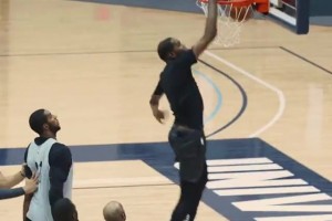 真軟腳？奧尼爾21年曾怒噴哈登：休斯頓沒(méi)有對(duì)不起你，是你不行