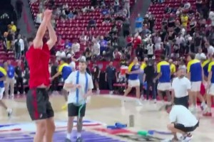 手感十分柔和！楊瀚森賽前投籃接球三分抬手就進??！