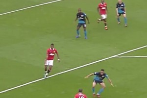 這球太帥了！阿什利揚(yáng)：看我右腳為你畫(huà)一道彩虹！