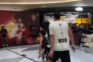 太狠了！鐘顯超這身體素質妥妥的國內天花板啊！