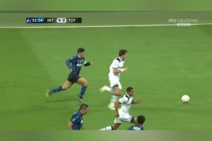 無解速度！貝爾這粒進球讓麥孔和薩內(nèi)蒂成背景板！