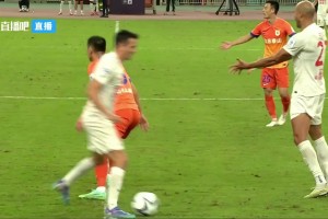 不容易！感覺韋世豪到哪都會(huì)被罵，昔日被換下被罵SB