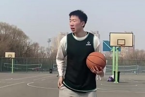 臥槽，周琦本人看到他得愣住半分鐘吧??