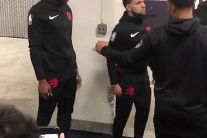 【集錦】足協(xié)杯-青島海牛1-2成都蓉城 韋世豪雙響致勝+造紅牌