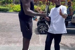 歷史級(jí)的天賦！沒想到53歲的奧尼爾小腿還這么細(xì)??????