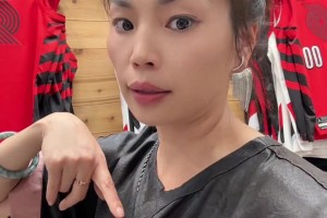 女網(wǎng)友珠姐：現(xiàn)在楊瀚森球衣真買不到 利拉德的都是賣以前的庫存