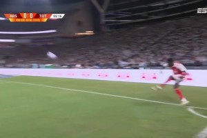 【集錦】季前賽首??！阿森納0-1熱刺 槍手1射正約克雷斯首秀