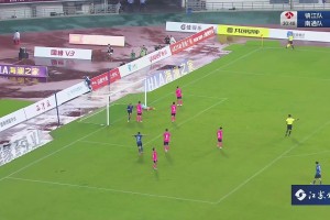 【集錦】江蘇聯(lián)-鎮(zhèn)江隊(duì)0-3南通隊(duì) 南通豪取7連勝，鎮(zhèn)江遭7連敗