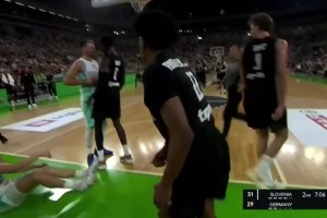 好勝心??東契奇與前湖人球員邦加起沖突！怒推后者+狂噴垃圾話