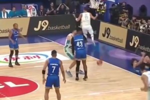 這么迷人的嗎？身穿UCLA0號的女排美女哈夫洛克！這顏值真不錯！