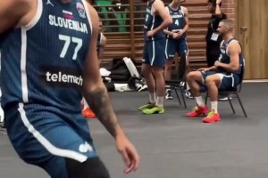 不愧是皇馬出身??東契奇足球天賦也十分出色！玩起顛球如此絲滑