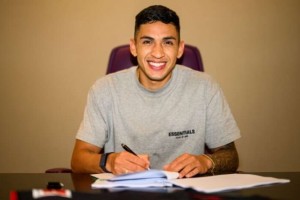 藥廠今夏第15位新援！埃茲奎爾3000w歐登陸德甲！來(lái)看集錦吧