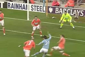 魔術(shù)般表演！大衛(wèi)-席爾瓦為曼城打入英超首粒進(jìn)球！