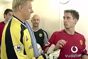 舒梅切爾轉(zhuǎn)會(huì)曼城！曼市德比內(nèi)維爾拒絕和他握手