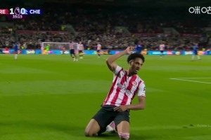 切爾西0-1落后！亨德森長傳送助攻！沙德晃開阿達(dá)拉比奧尤破門！