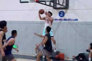 不得不說小哥這幾下確實(shí)像火箭登