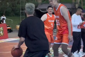 郭艾倫韓德君單挑 還是熟悉的配方跟味道