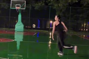 這大體格子！她要背打我可能真防不住啊┑(￣Д ￣)┍