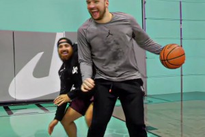 “節(jié)奏型球員打普通人有多容易”這樣打球真的太省力了！??