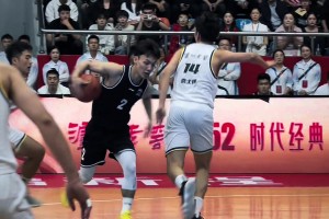 徐杰總是出現(xiàn)在不該出現(xiàn)的位置...