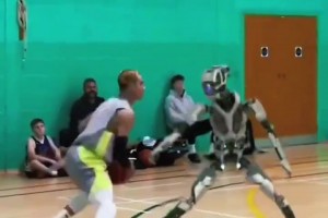 以后是不是都不需要陪練啦？